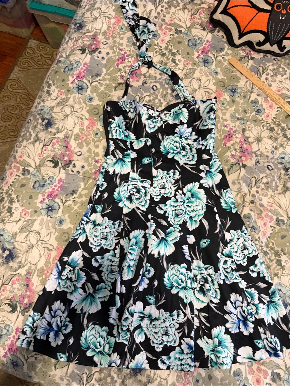 NWT White House Black Market Floral Halter Summer Dress with Aqua Blooms